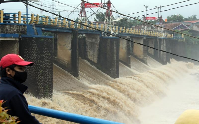  INFO BANJIR JAKARTA: Sunter Hulu Siaga 1, Siang Ini 13 RW Tergenang