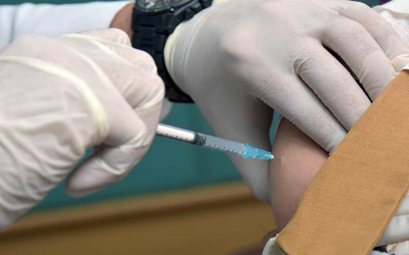 Vaksinasi Covid-19 Dosis Kedua Cakup 7.539 Nakes di Kota Malang