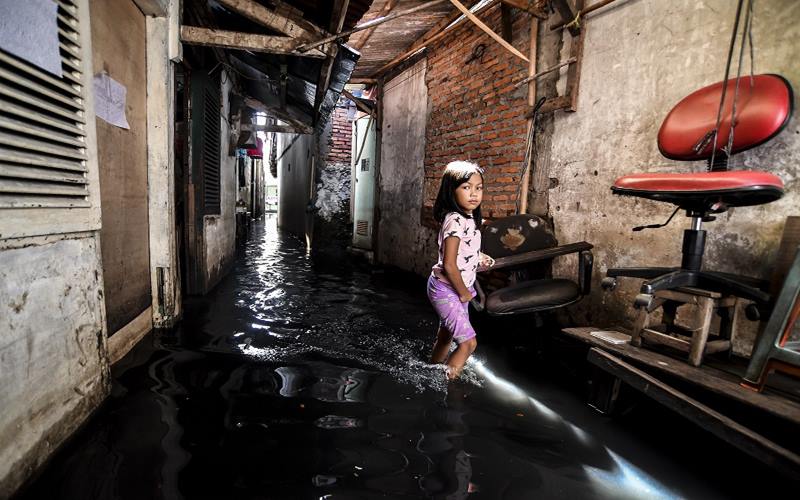  Jakarta Banjir, Pakar: Anies Gagal Selesaikan Tugas Benahi Bantaran Sungai