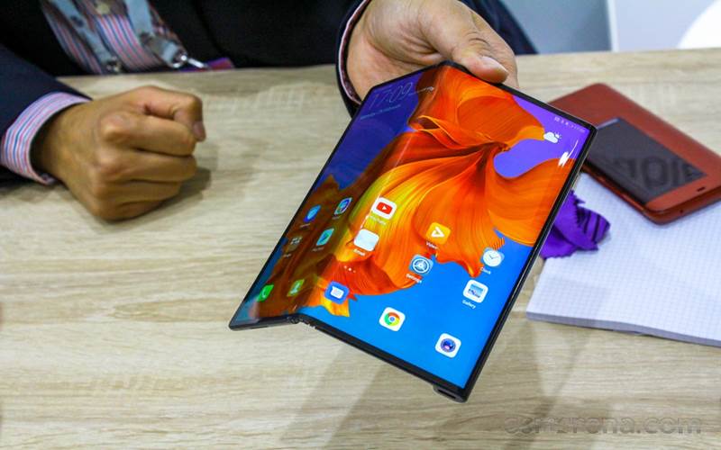  Spesifikasi Ponsel Lipat Huawei Mate X2, Harganya Rp40 Jutaan