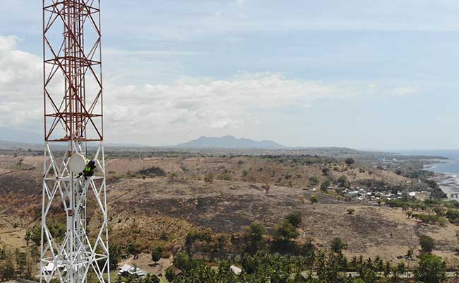  Sarana Menara (TOWR) Tertarik Serap Menara Indosat (ISAT)