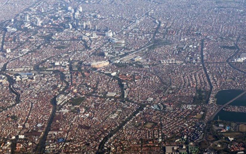  Survei 99 Group : Banyak Juga Warga Surabaya Ingin Tinggal di Jakarta