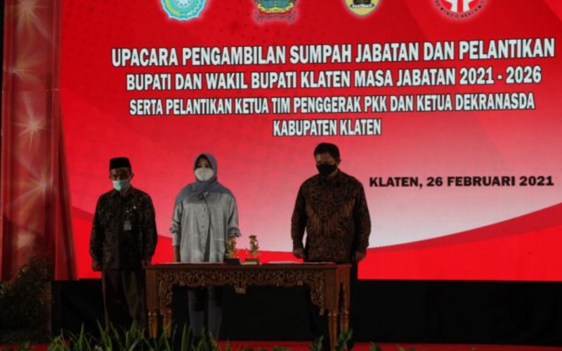  Akhirnya, Hari Ini Bupati Klaten Punya Pendamping setelah 4 Tahun Sendiri