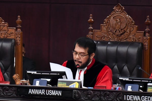  Istri Meninggal Dunia, Sedianya Ketua MK Anwar Usman Pimpin Sidang Ini