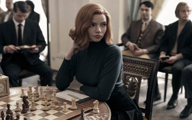  Golden Globes : Queens Gambit dan Anya Taylor-Joy Menangi Serial Terbatas Terbaik