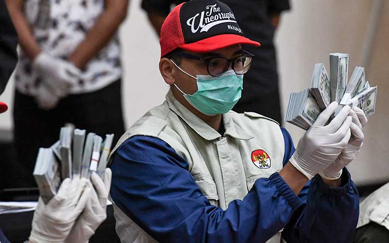  Jaksa KPK Cecar Pejabat Kemensos Soal Bagi Jatah Paket Bansos