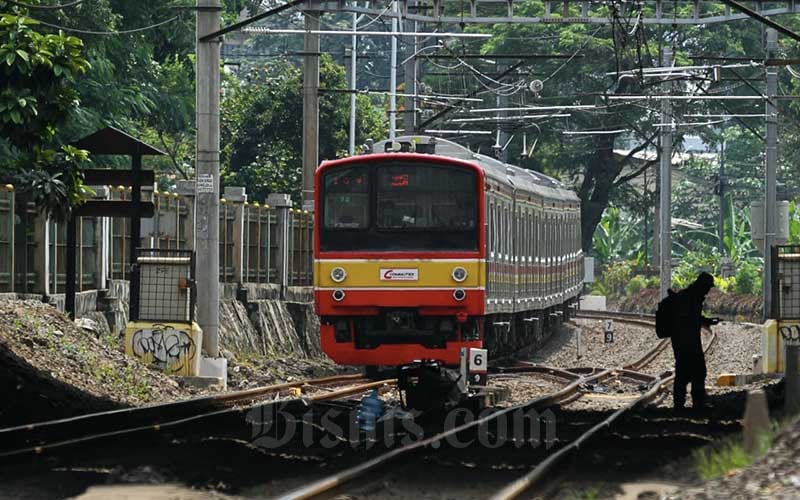  Jumlah Penumpang Kereta Api Turun 65,31 Persen Akibat Pemberlakuan PPKM