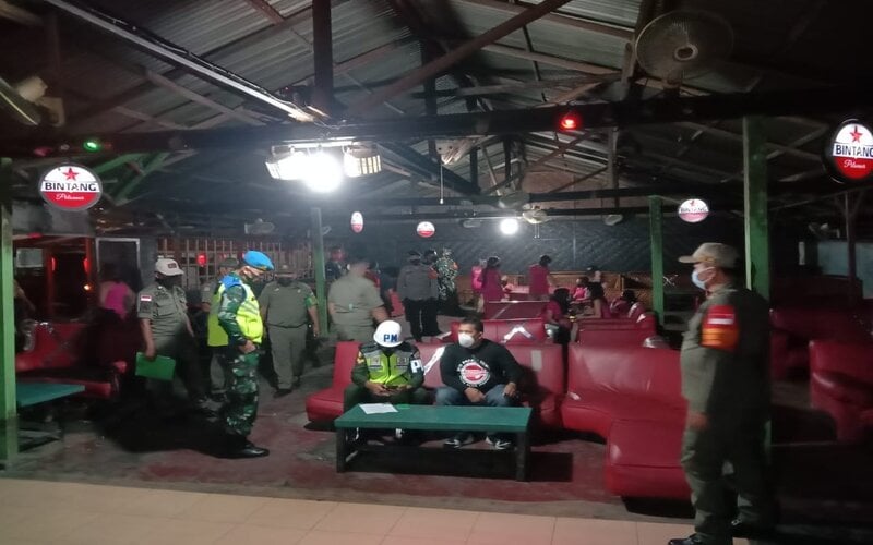  Pelaku Usaha di Medan Banyak Melanggar Jam Operasional saat PPKM