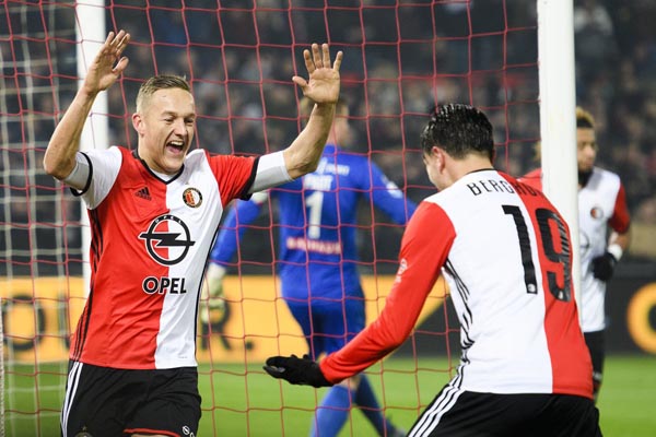 Hasil Liga Belanda : Feyenoord Balik ke Jalur Kemenangan, Pesta Gol