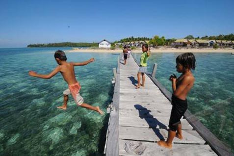  Sumbawa Barat Buka Keran Investasi Pariwisata