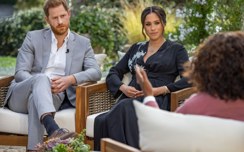  Meghan Markle Buka Cerita tentang Keluarga dan Ratu Elizabeth II