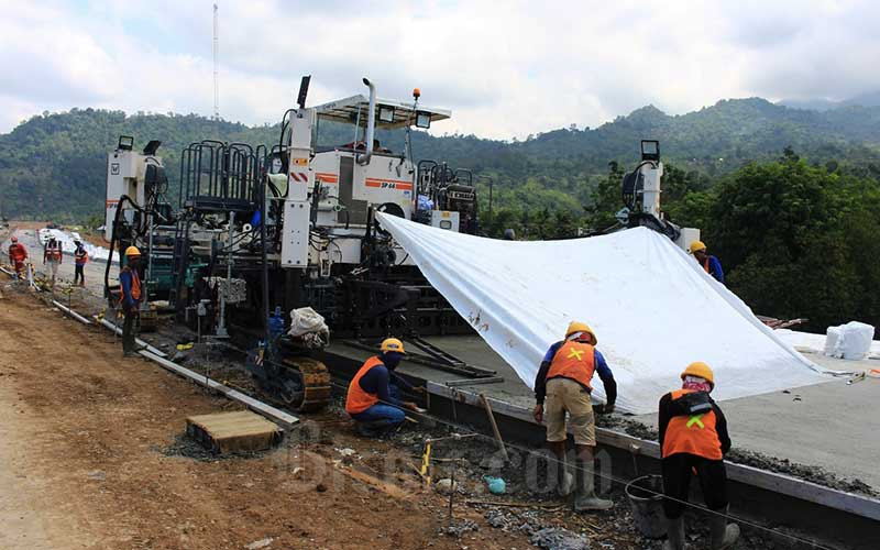  Proyek Pembangunan Jalan Tol Padang-Sicincin Ditargetkan Selesai Pada 2022