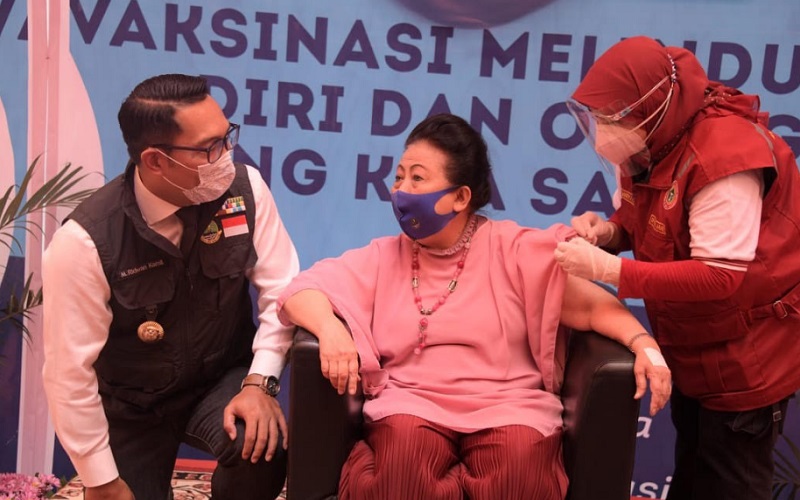  Ini Penyebab Vaksinasi Lansia di Jabar Lambat