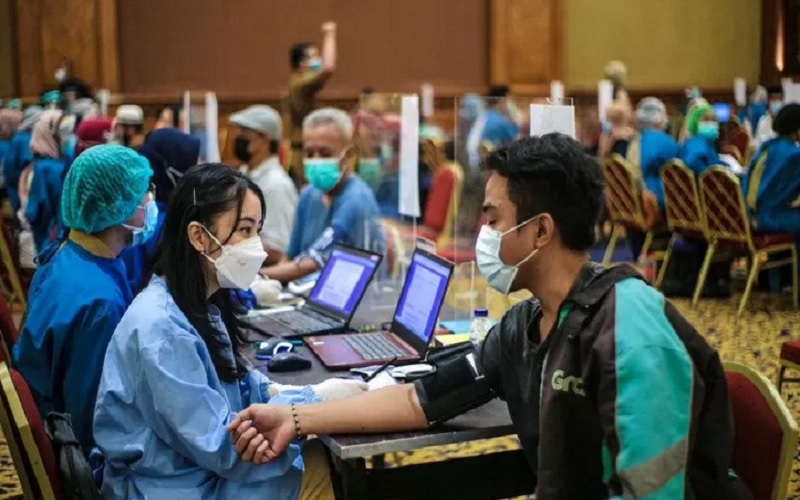  Vaksin Lansia Gratis Hadir di Tangsel, Ini Tempat dan Cara Daftarnya