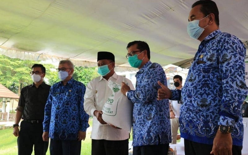  Pemprov Jabar Salurkan Beras Cadangan 159 Ton ke Korban Banjir Subang