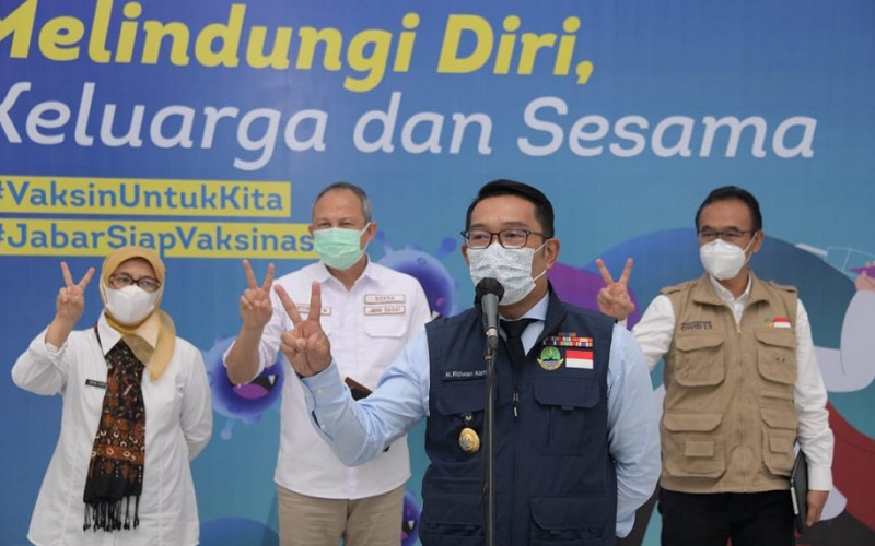  Usai Divaksin, Ridwan Kamil Minta Warga Tak Euphoria