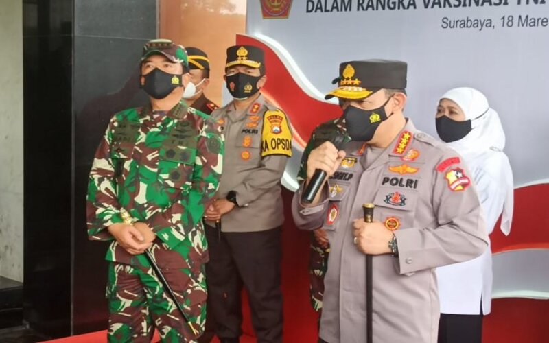  Kapolri dan Panglima TNI Mengapresiasi Vaksinasi di Jatim