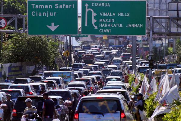 Bupati Bogor Sebut Jalur Puncak II Turunkan Kemacetan di Cisarua 50 Persen
