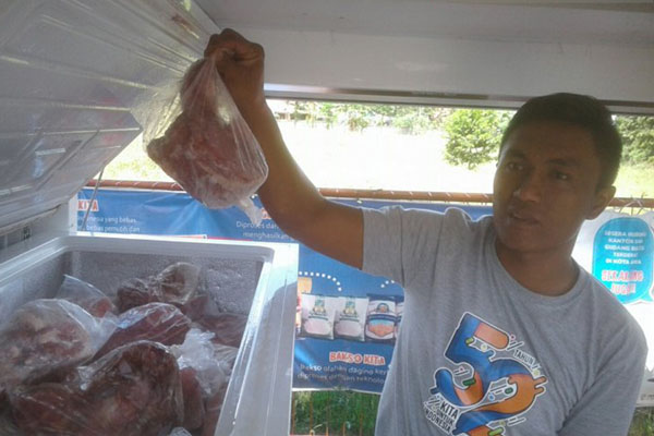  DISRUPSI PASAR DAGING : Sapi Lokal ‘Terseruduk’ Kerbau Impor