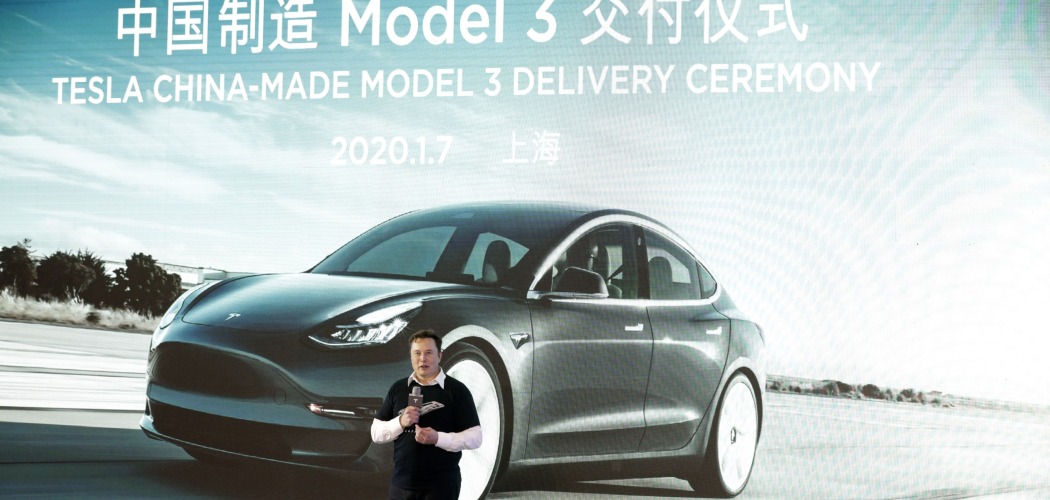  Senewen Elon Musk saat Laju Tesla Mulai Diadang China
