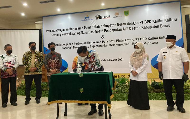  Bantu Pantau PAD Berau, Bankaltimtara Tandatangani Kerja Sama Penyediaan Aplikasi Dashboard