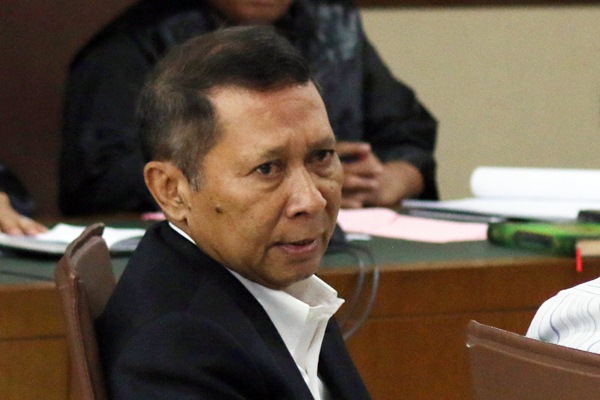Mantan Direktur Utama PT Pelindo II, RJ Lino bersaksi dalam persidangan di Pengadilan Tipikor, Jakarta, Rabu (22/3)./Antara-Rivan Awal Lingga