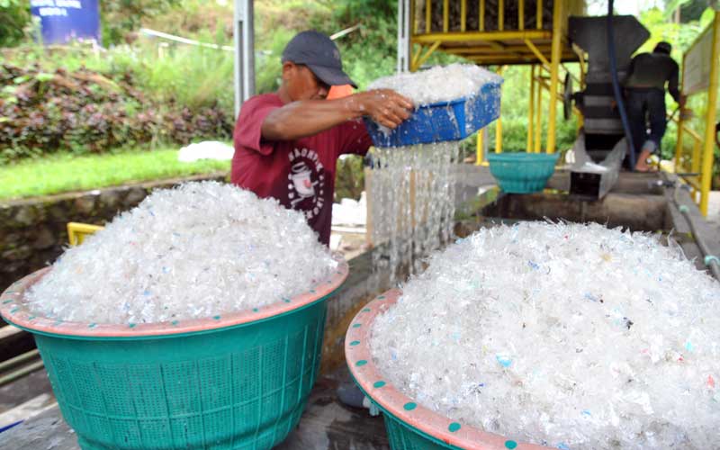  Pengolahan Limbah Plastik di Bogor