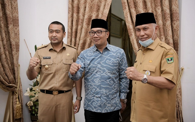  Bertemu Gubernur Sumbar, Ridwan Kamil Gali Potensi Kerja Sama