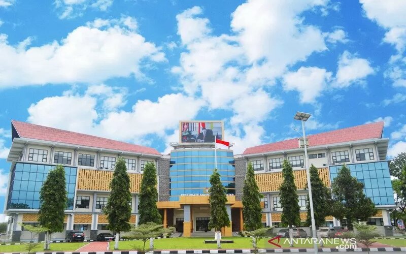  Rektor dan Dosen Universitas Negeri Padang Positif Covid-19