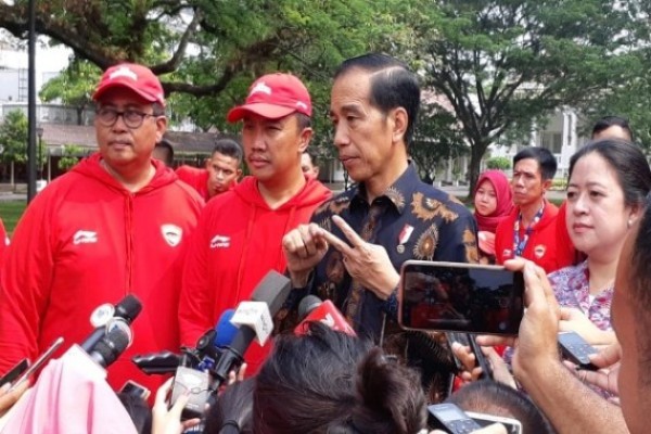  Jokowi dan Prabowo Jadi Saksi Pernikahan Atta dan Aurel 