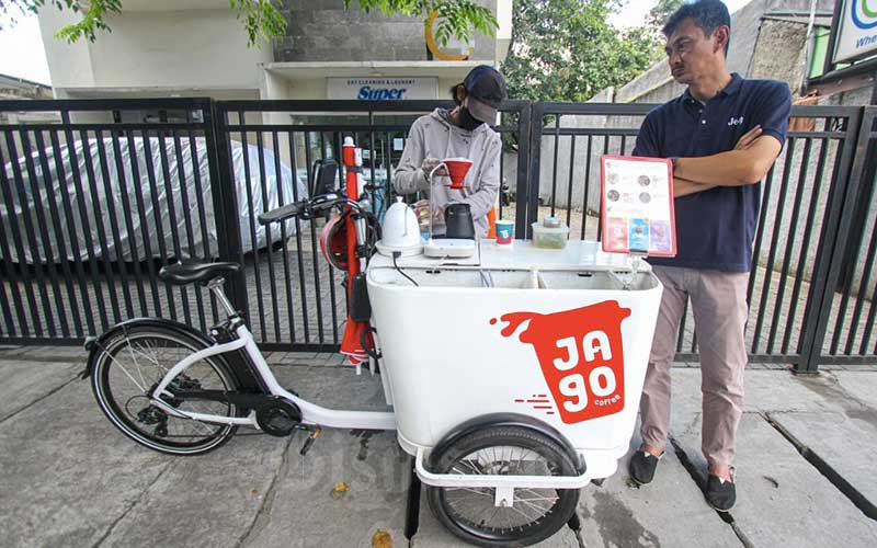  Menikmati Kopi Barista Keliling di Jalanan Ibu Kota