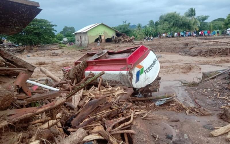 Korban Jiwa Banjir Flores Bertambah, 44 Orang Meninggal
