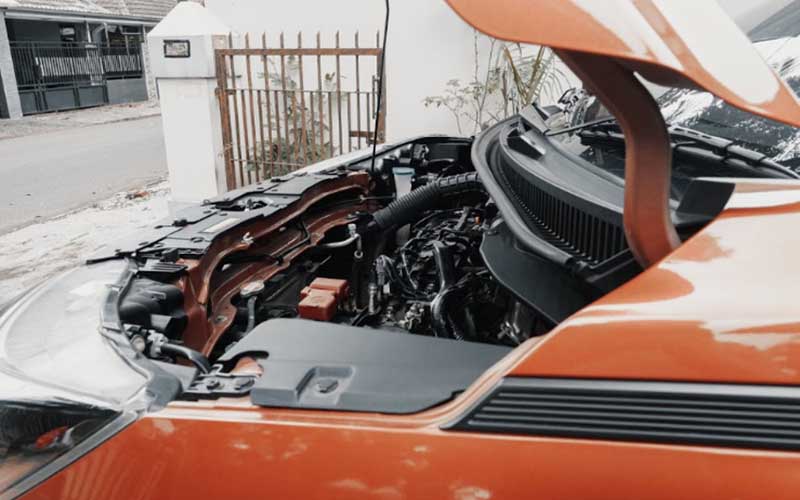  Suara Mesin Mobil Kasar? Coba Cek Kabel Busi