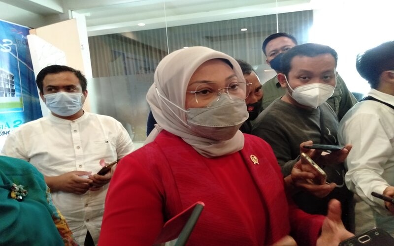  Menteri Ketenagakerjaan Menegaskan Pengusaha Wajib Bayar THR