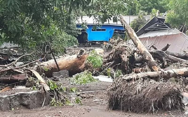  Waspada! Posisi Siklon Tropis Seroja Hari Ini di Pulau Timor NTT