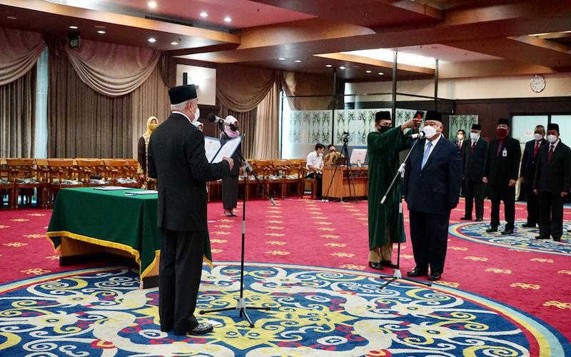  Zainuddin Fanani Dilantik Jadi Komisaris Utama Bankaltimtara