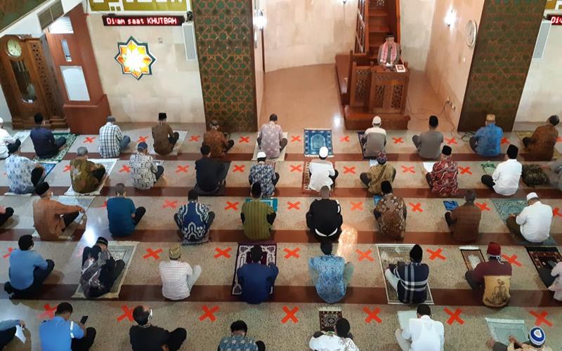  Jabar Izinkan Kapasitas Ibadah di Masjid Selama Bulan Puasa 50 Persen