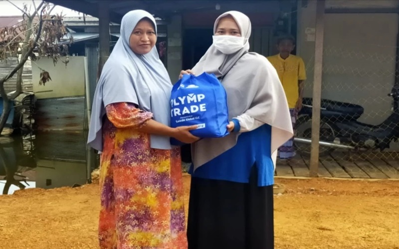  Olymp Trade Bantu Korban Banjir di Kalsel