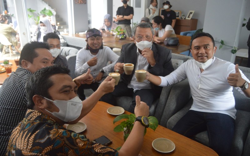  Dinasti Kopi Dibentuk dengan Menggandeng Petani