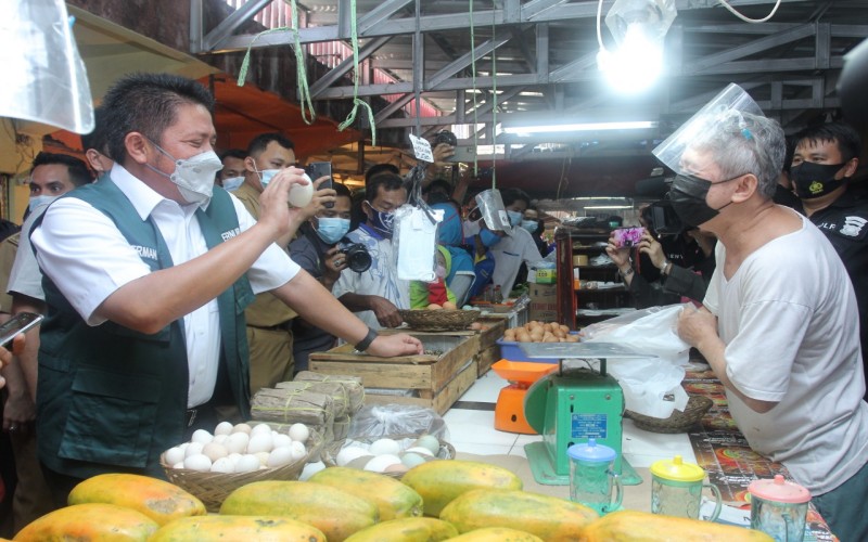  Gubernur Sumsel Pastikan Harga dan Stok Pangan Aman