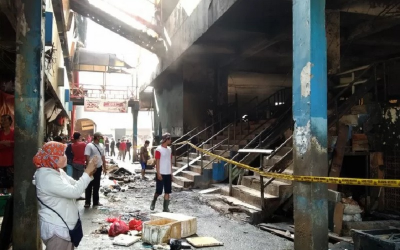  Pasar Inpres Pasar Minggu Terbakar, Pedagang dan Pengelola Ditaksir Rugi Rp2 Miliar