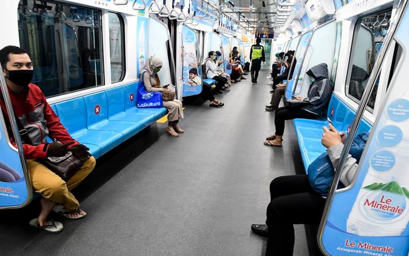  Simak Aturan Berbuka Puasa di MRT Jakarta selama Ramadan