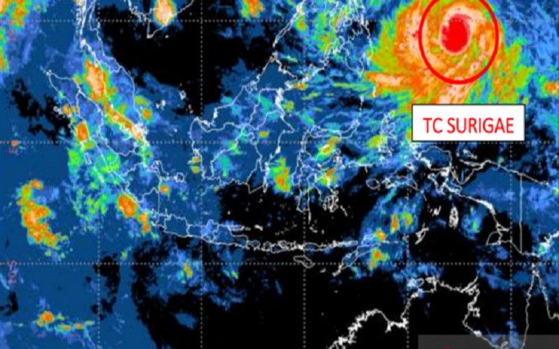  Siklon Tropis Surigae Melemah dan Menjauhi Indonesia