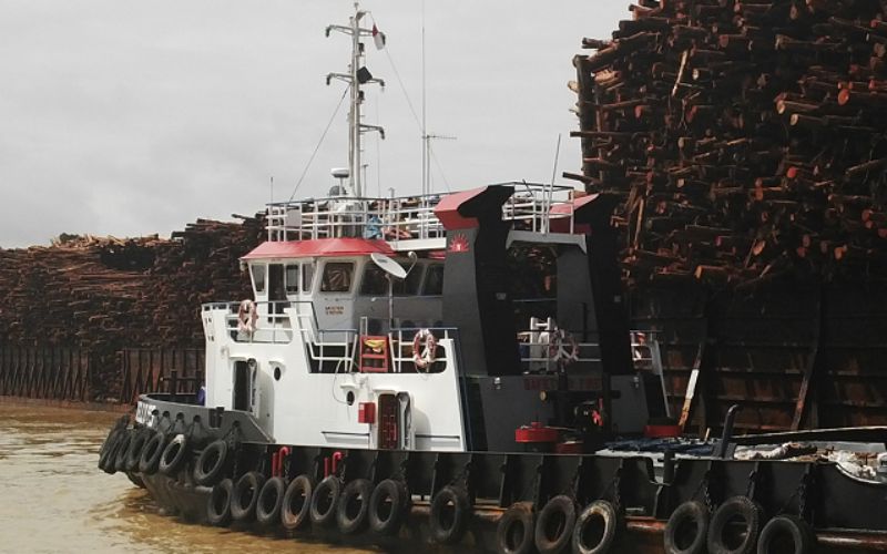 Operasional kapal tunda atau tug boat milik PT Pelayaran Nelly Dwi Putri Tbk./nellydwiputri.co.id