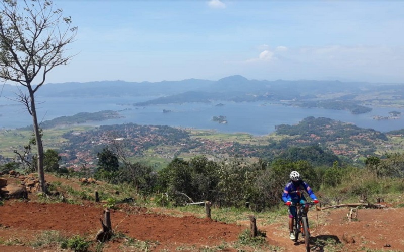  Akses Menuju Desa Wisata Golempang Jatigede Dibangun