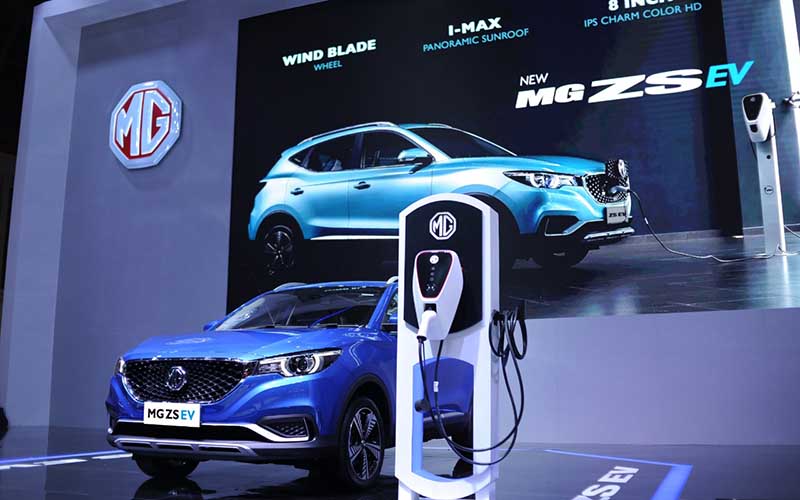  MG ZS EV Siap Goyang Dominasi Hyundai Kona Electric, Mampukah?