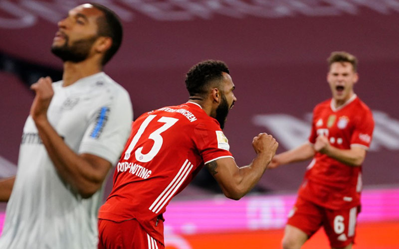  Bayern Munchen 3 Poin Lagi Juara Bundesliga, Schalke 04 Degradasi