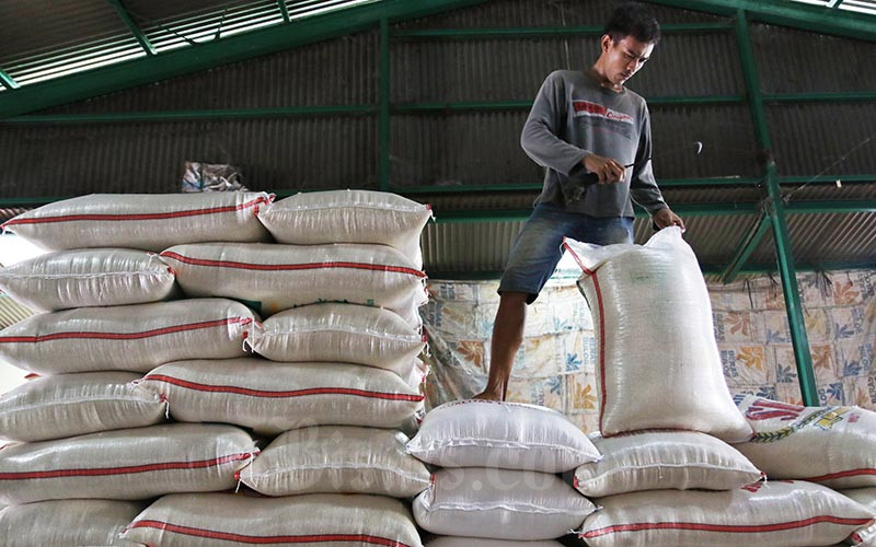  Beras Jatim Surplus 2,6 Juta Ton, Kebutuhan Lebaran Dipastikan Aman