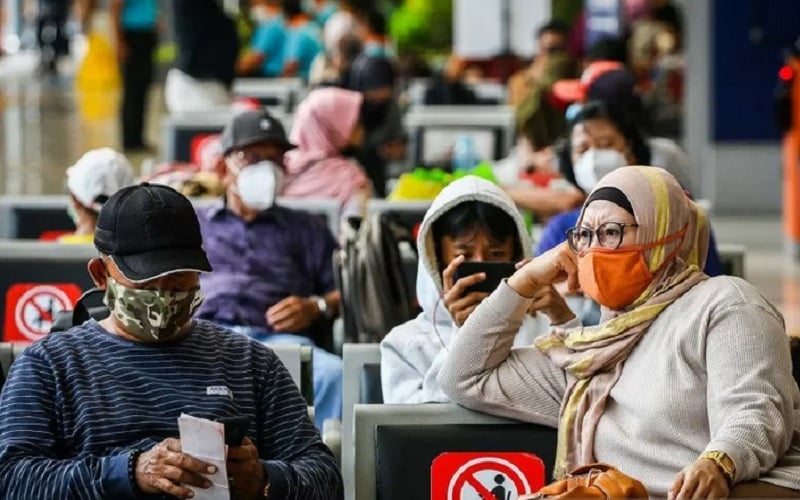  Pekan Kedua Ramadan, Penumpang KA di Stasiun Gambir & Senen Normal