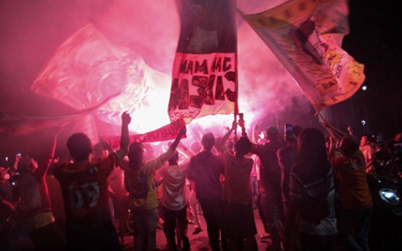  Polda Metro Pulangkan 65 Suporter Jakmania, Termasuk Satu Wanita